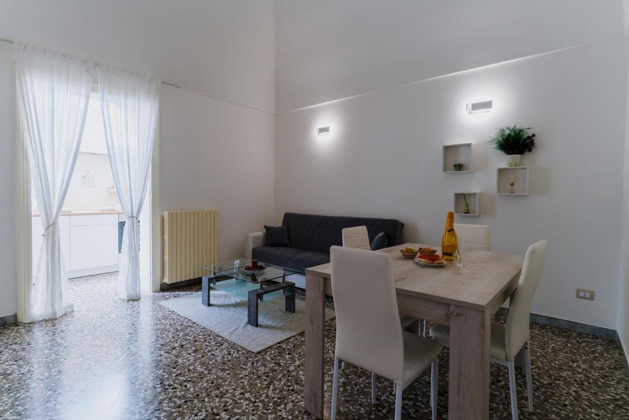 Palestro49 Holiday House Monopoli Bagian luar foto